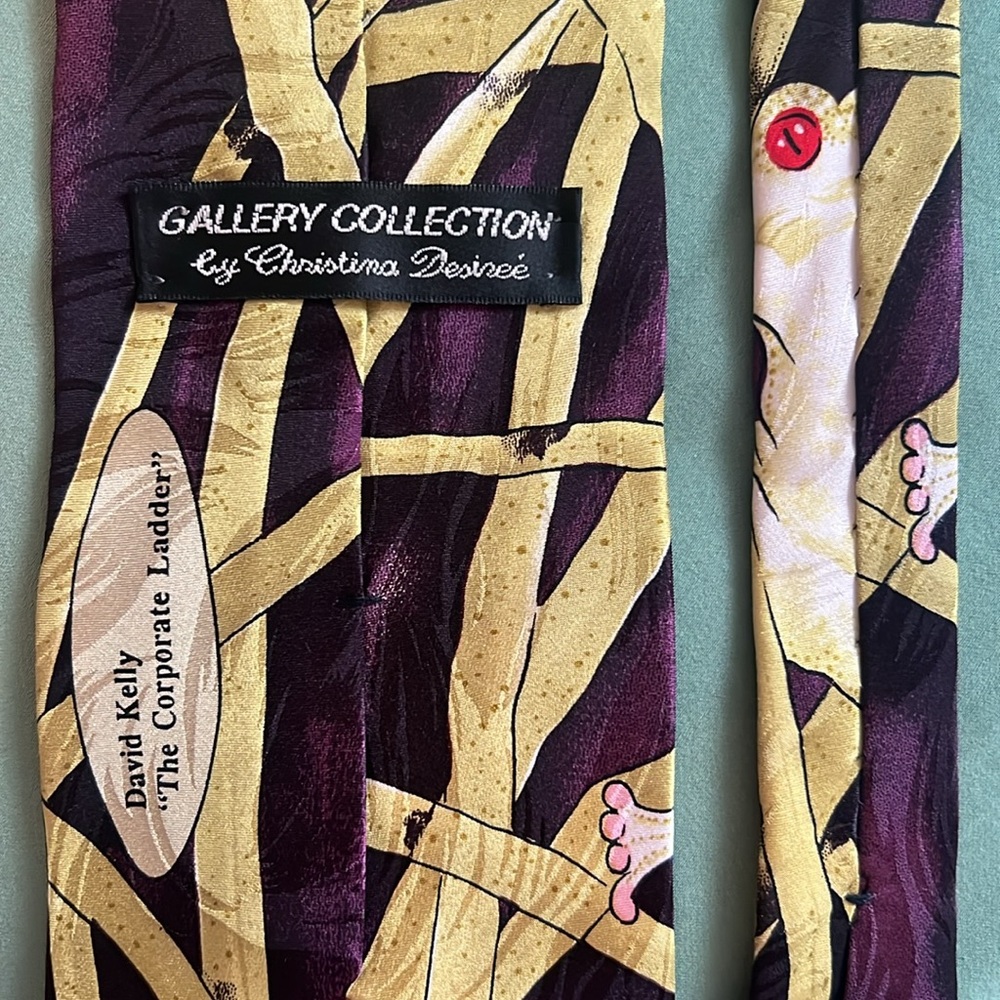 100% Silk Vintage Gallery Collection by Christina Desireé, Amazon Tree Frog Tie - Picture 5 of 7